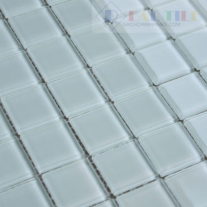 Gạch mosaic thủy tinh ốp tường bếp trang trí trắng đơn màu G25111